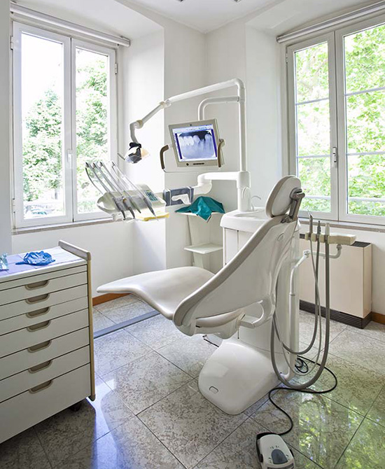 Dental and medical practice cleaning services in Calgary.